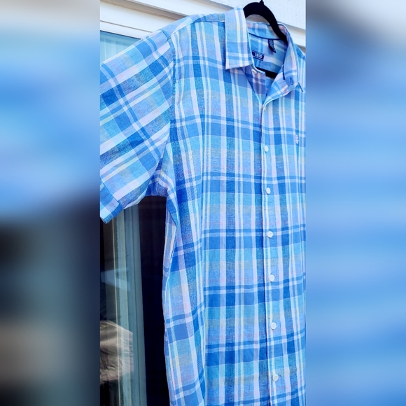 NWT - IZOD Men's Big & Tall Classic Fit Shirt - Cornflower Blue - Size XLT - Picture 6 of 16